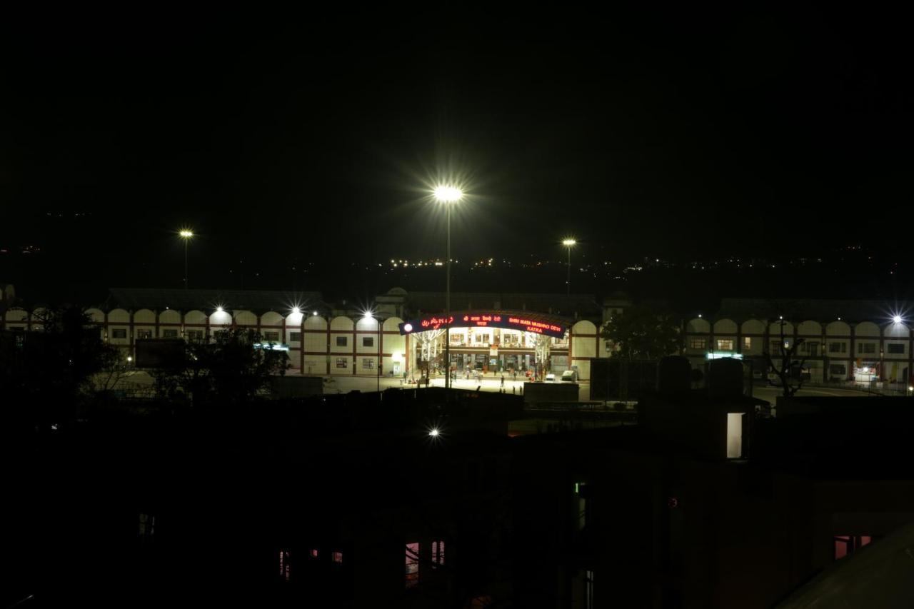 Hotel Katra Grand Exterior photo