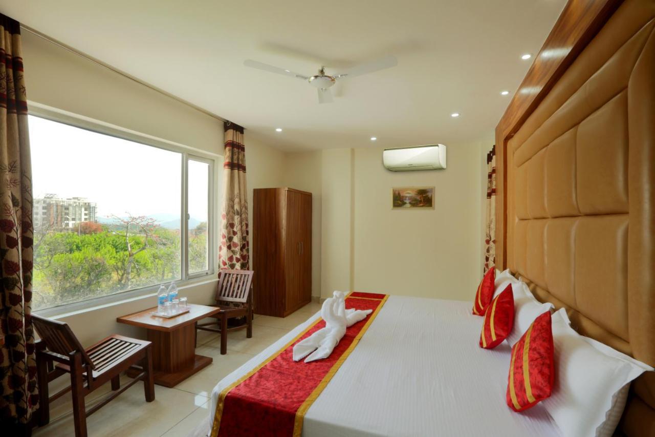 Hotel Katra Grand Exterior photo
